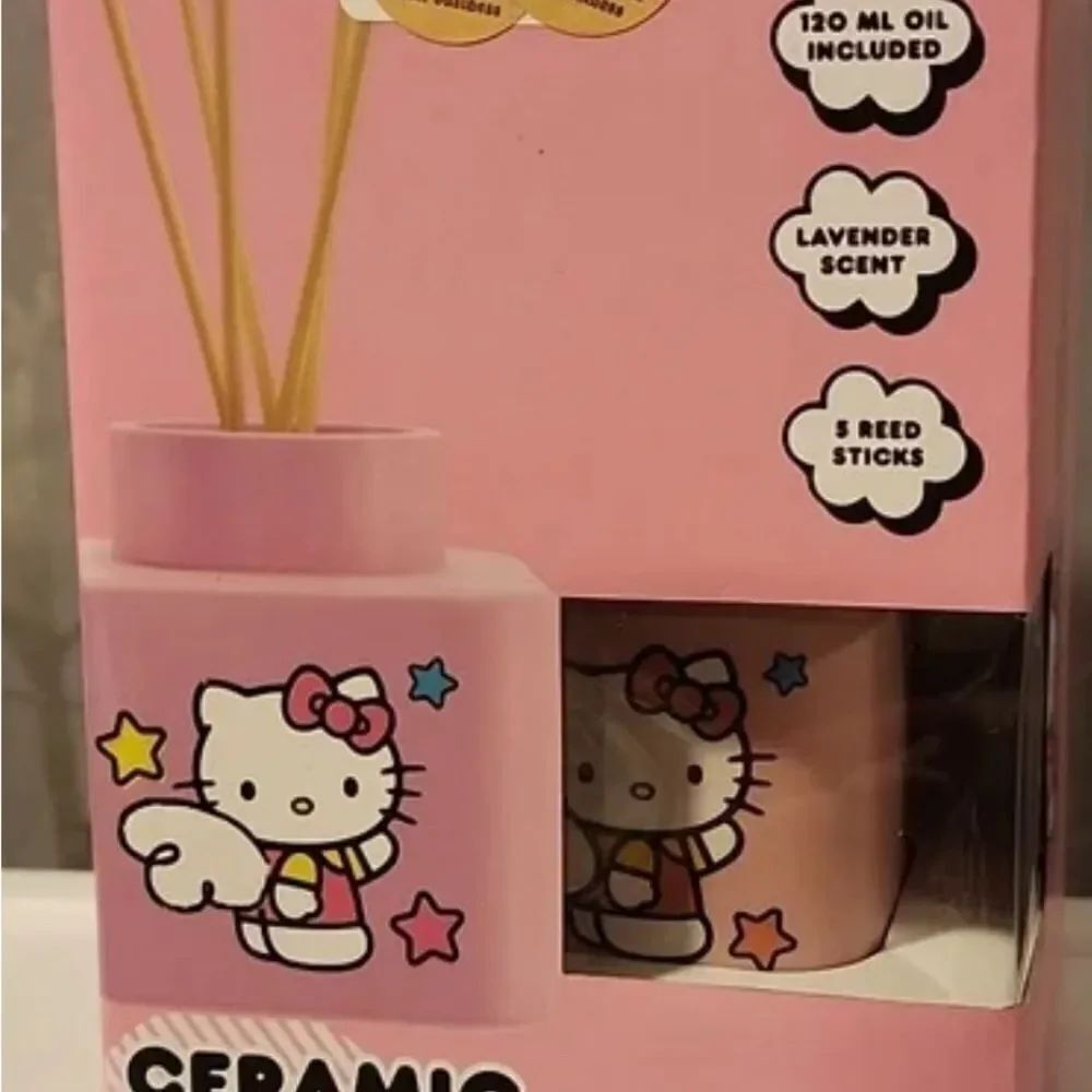 Hello Kitty Ceramic Reed Diffiser Lavender - Picture 5 of 8